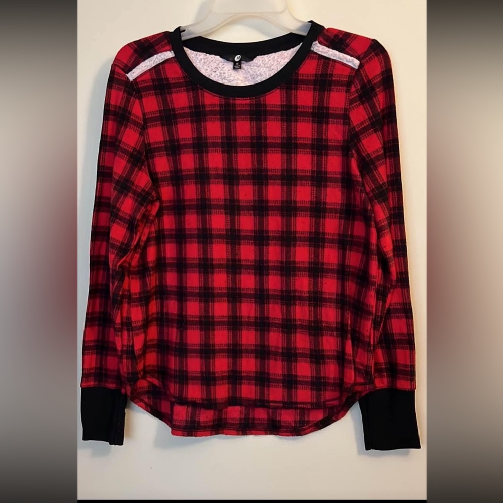 ☁️ Fuzzy Plaid Pajama Top ☁️